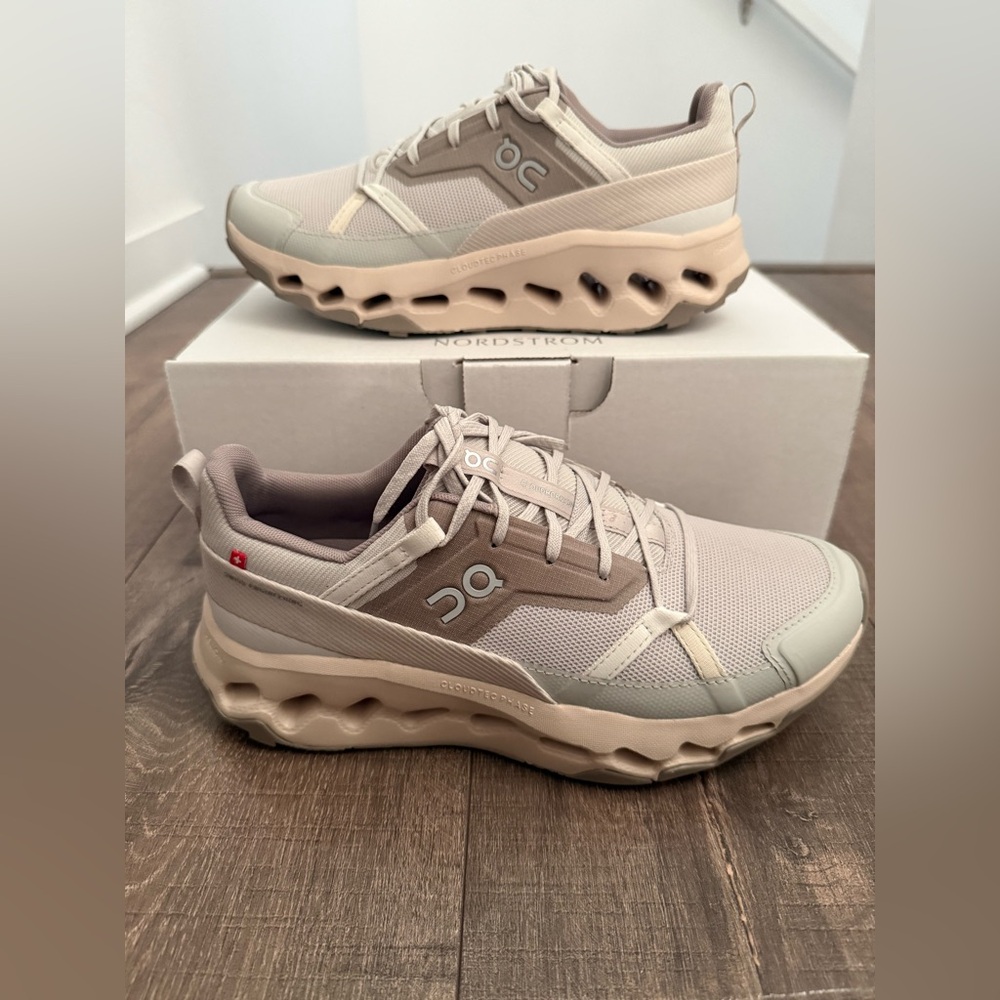 On Cloudhorizon Hiking Shoes